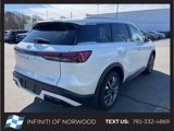 Certified 2025 INFINITI QX60 Luxe w/ Vision Package image 3