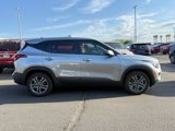 Certified 2021 Kia Seltos LX image 3
