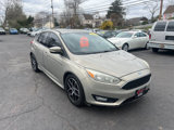 Used 2015 Ford Focus SE w/ SE Sport Package image 3