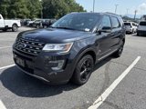 Used 2017 Ford Explorer XLT w/ Equipment Group 202A image 3