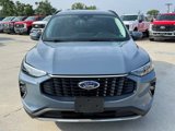 Certified 2023 Ford Escape Platinum image 2