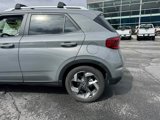 Used 2022 Hyundai Venue SEL image 4