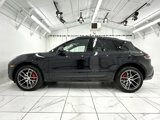 Certified 2024 Porsche Macan S image 2