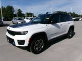 Used 2022 Jeep Grand Cherokee Trailhawk w/ Advanced Protech Group II image 2
