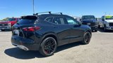 Used 2022 Chevrolet Blazer LT w/ Redline Edition image 3