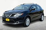 Used 2018 Nissan Rogue Sport SV w/ SV Technology Package image 2