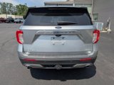 Used 2022 Ford Explorer Limited w/ Equipment Group 301A image 4