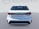 Used 2022 Toyota Corolla LE image 5