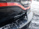 Used 2015 Dodge Charger SXT image 3