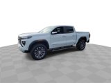 New 2025 GMC Canyon Denali image 4
