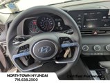 Certified 2022 Hyundai Elantra SE image 5