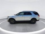 Used 2019 Ford Explorer XLT w/ Equipment Group 202A image 5