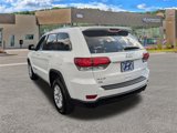Used 2020 Jeep Grand Cherokee Laredo image 5