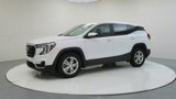 Used 2024 GMC Terrain SLE image 3