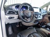 Used 2023 Chrysler Pacifica Touring-L image 2