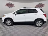 Used 2021 Chevrolet Trax LT w/ LT Convenience Package image 4