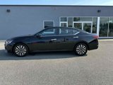 Used 2024 Nissan Altima 2.5 SV image 2