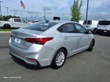 Used 2021 Hyundai Accent SEL image 3