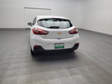 Used 2017 Chevrolet Cruze LT image 6