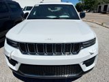 New 2024 Jeep Grand Cherokee Laredo X w/ Luxury Tech Group I image 4
