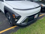Used 2025 Hyundai Kona SEL image 3