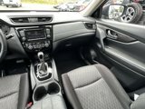 Used 2019 Nissan Rogue SV w/ Premium Package image 4