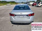 Used 2024 Nissan Altima 2.5 SV image 4