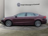 Used 2017 Ford Fusion SE w/ Fusion SE Technology Package image 2