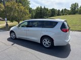 Used 2017 Chrysler Pacifica Touring-L w/ Tire & Wheel Group image 4