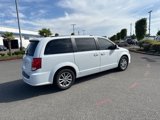 Used 2020 Dodge Grand Caravan SXT image 5