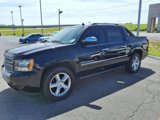 Used 2011 Chevrolet Avalanche LTZ image 3