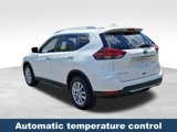Used 2020 Nissan Rogue SV image 5