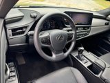 Certified 2022 Lexus ES 300h w/ Premium Package image 3
