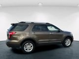 Used 2015 Ford Explorer XLT w/ Equipment Group 202B image 5