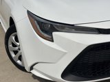 Used 2021 Toyota Corolla LE image 3