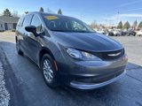 Used 2023 Chrysler Voyager LX image 5