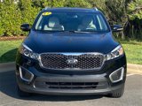 Used 2017 Kia Sorento LX image 2