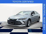 Used 2022 Toyota Avalon XLE image 2
