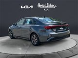 Used 2022 Kia Forte LXS w/ LXS Technology Package image 4