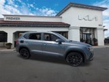 Used 2023 Volkswagen Taos SE image 2
