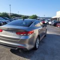 Used 2018 Kia Optima EX w/ Premium Package image 3