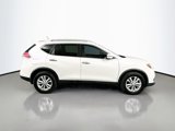 Used 2016 Nissan Rogue SV image 4