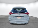 Used 2022 Nissan Kicks SR image 6