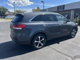 Used 2017 Kia Sorento EX image 3
