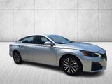 Used 2023 Nissan Altima 2.5 SV image 3