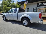 Used 2017 Nissan Frontier S image 2