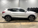 Used 2018 Nissan Rogue Sport SL w/ SL Premium Package image 2