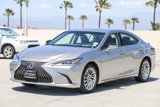Used 2019 Lexus ES 300h w/ Luxury Package image 3