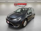 Used 2020 Chrysler Pacifica Touring-L image 2