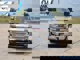 Used 2022 GMC Acadia SLE w/ Driver Convenience Package image 4